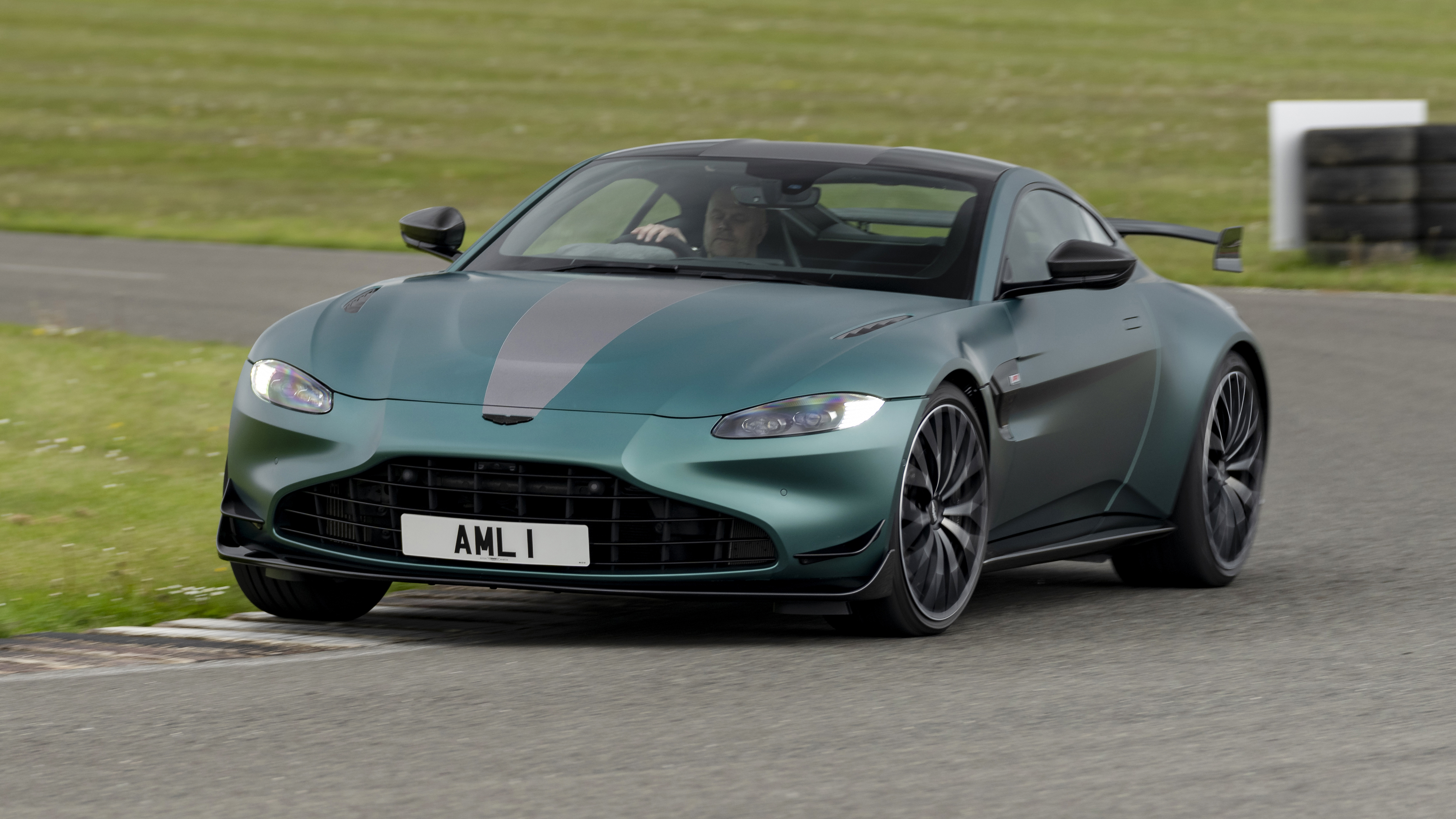 Aston Martin Vantage F1 Edition