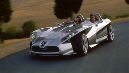 Mercedes-Benz F 400 Carving concept front three quarters