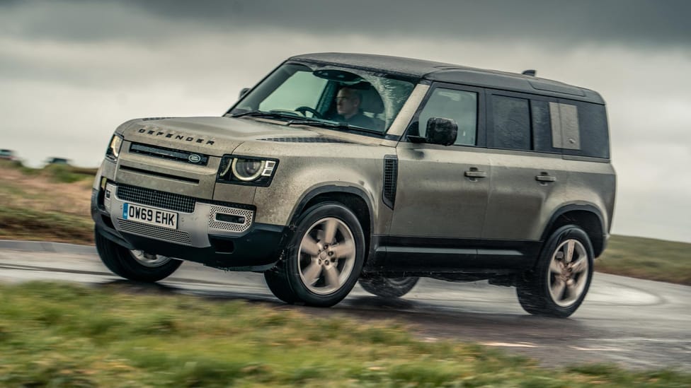 Land Rover Defender 2021