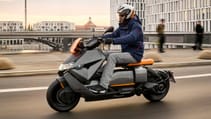 BMW CE 04 e-scooter 2021 Top Gear