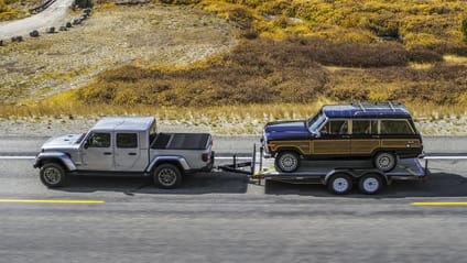 Jeep Gladiator towing classic Jeep Wagoneer