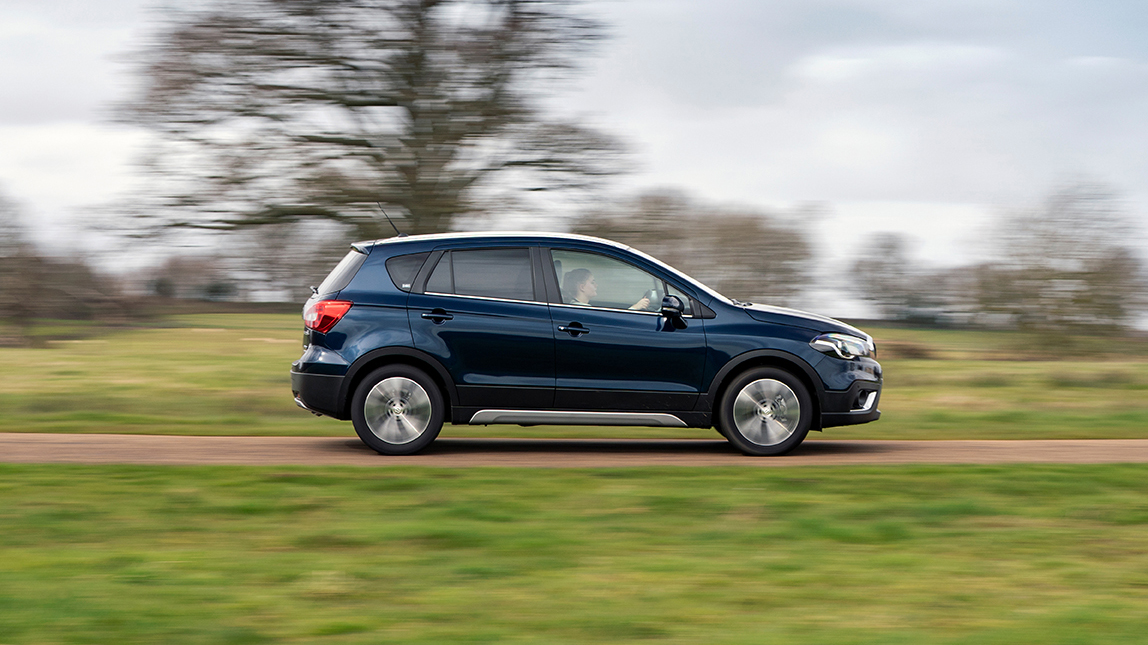 Suzuki S-Cross hybrid side profile