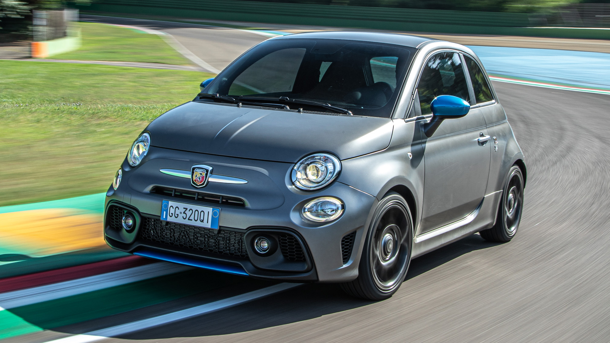 Abarth F595 2021 Top Gear