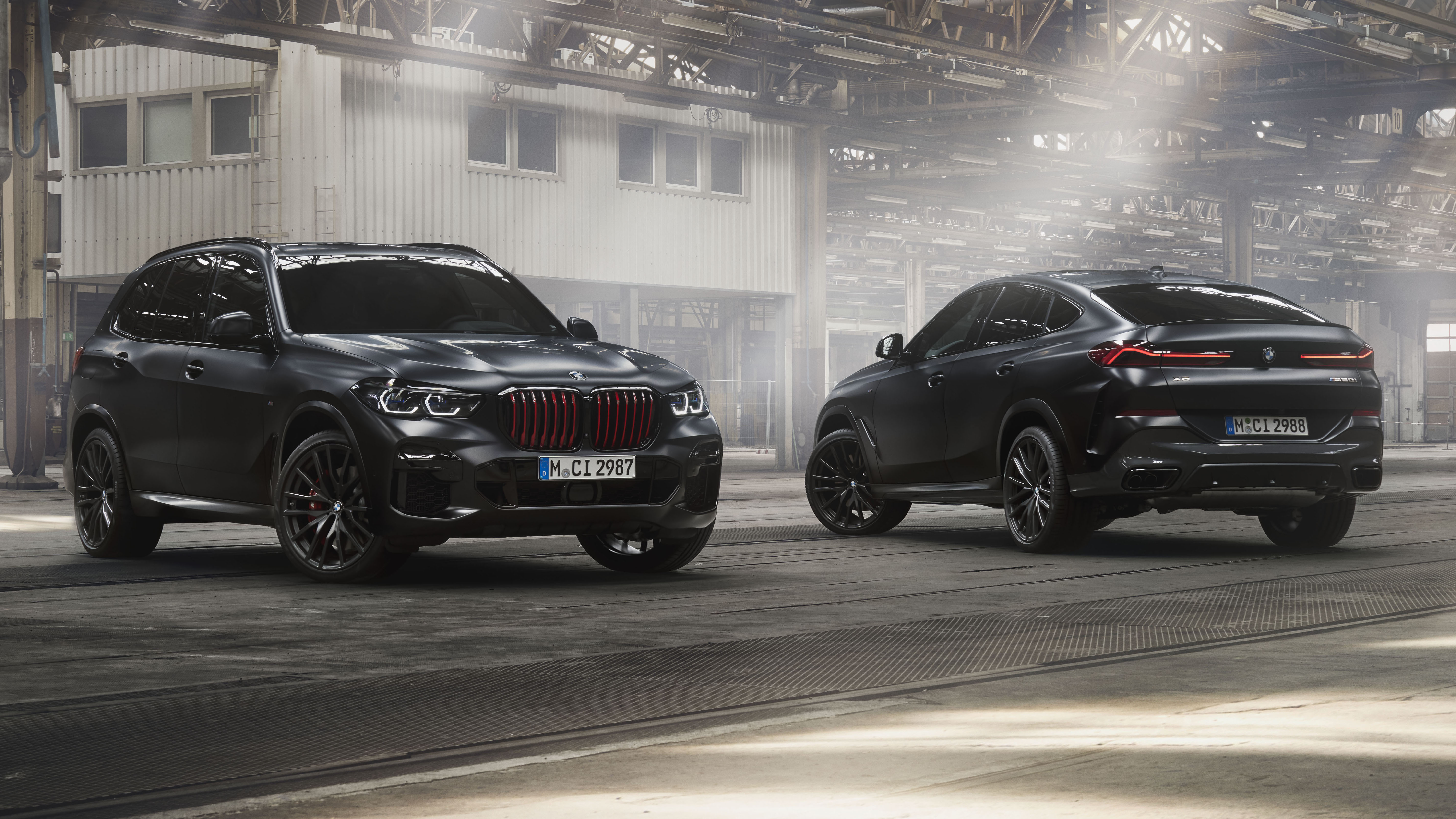 BMW X5 and X6 Black Vermilion Edition 2021 Top Gear