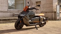 BMW CE 04 e-scooter 2021 Top Gear