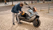 BMW CE 04 e-scooter 2021 Top Gear