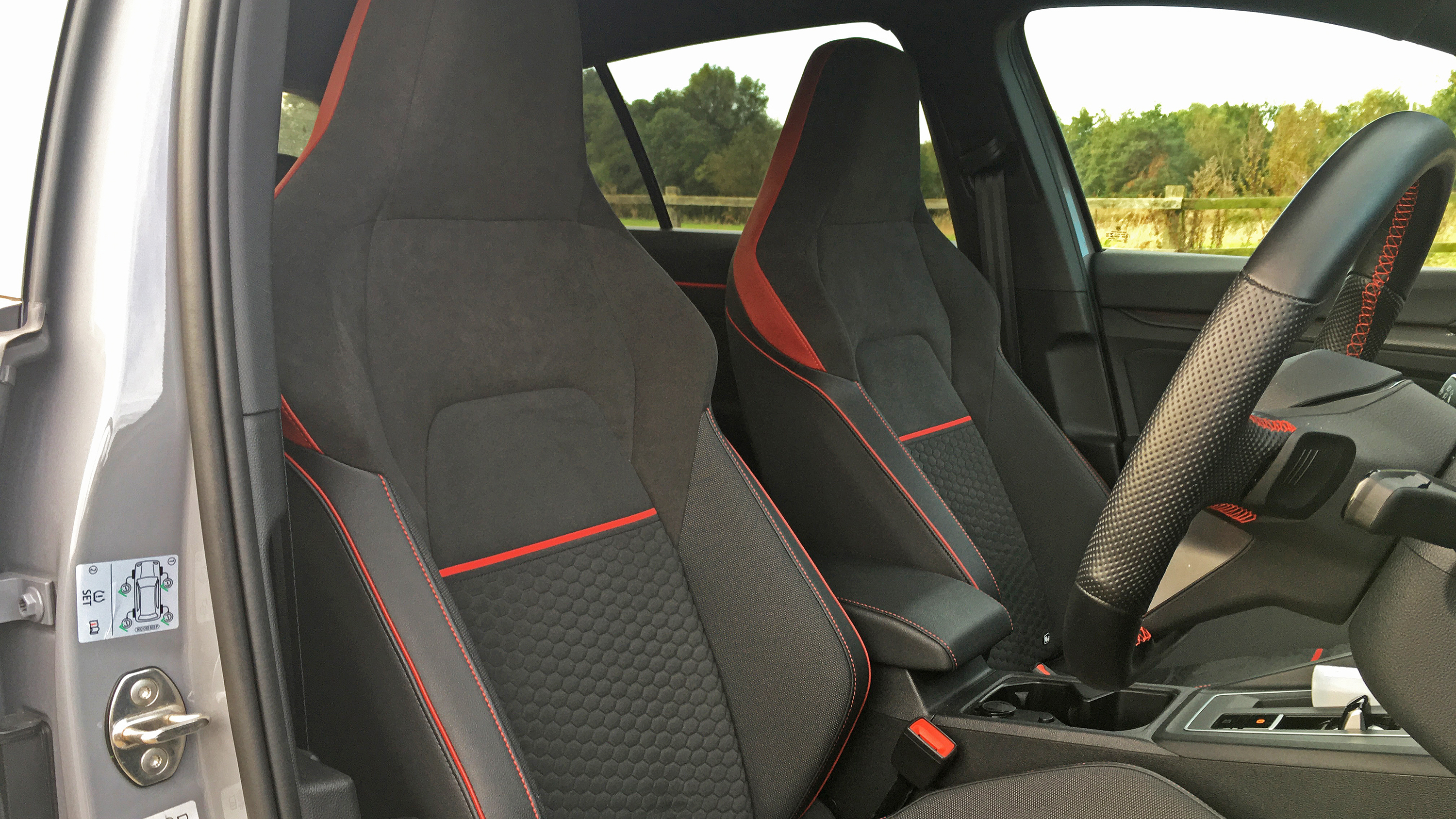 Volkswagen Golf GTI Clubsport Mk8 honeycomb sports seats