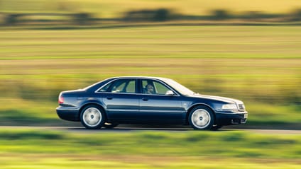 2001 Audi S8 side profile