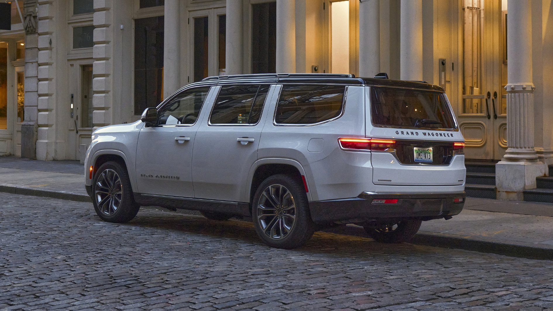 Jeep Grand Wagoneer Top Gear review 2021