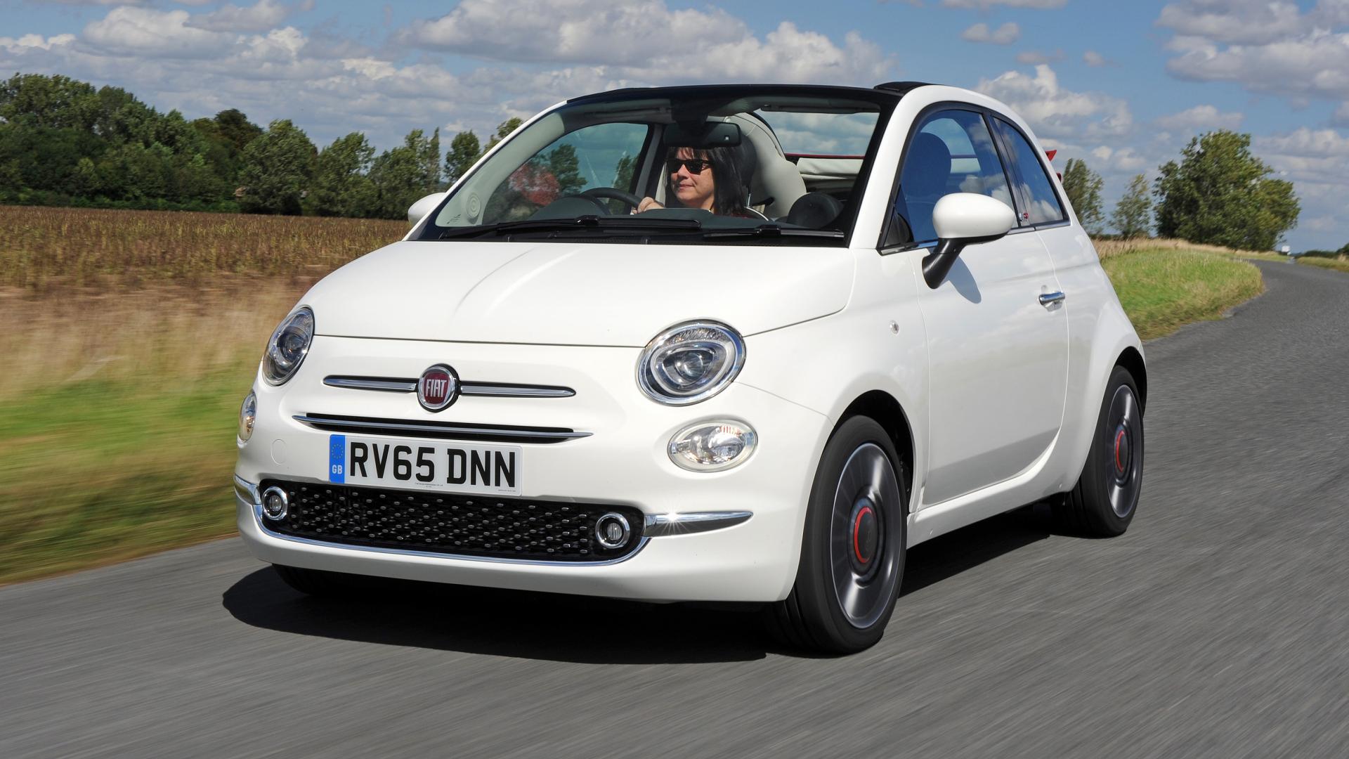 Fiat 500C white body red roof