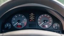 Audi S8 D2 analogue dials and instruments