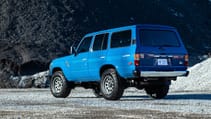 Toyota Land Cruiser FJ62 restomod