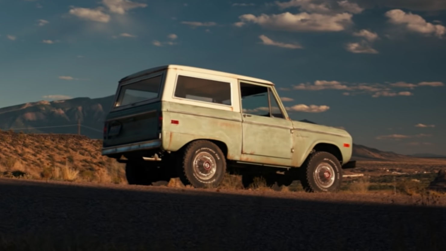 Ford Bronco: Logan