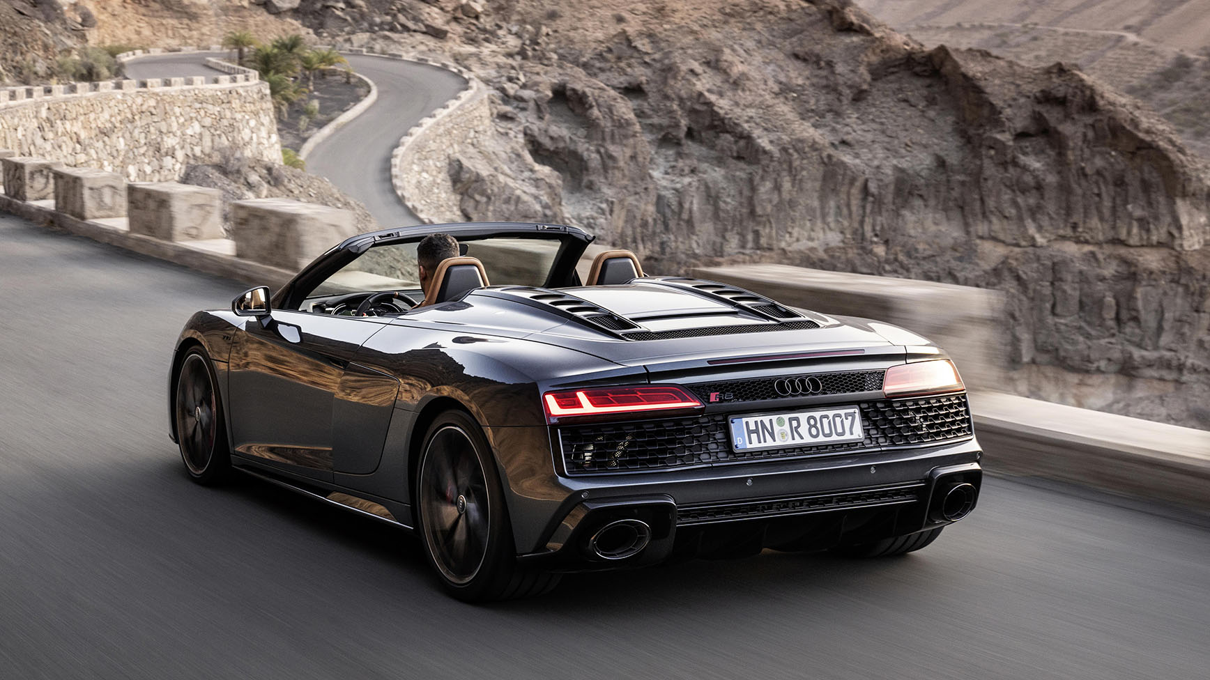 Audi R8 Performance RWD Spyder review: drop-top 562bhp noise-machine tested