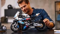 Lego BMW M 1000 RR Top Gear