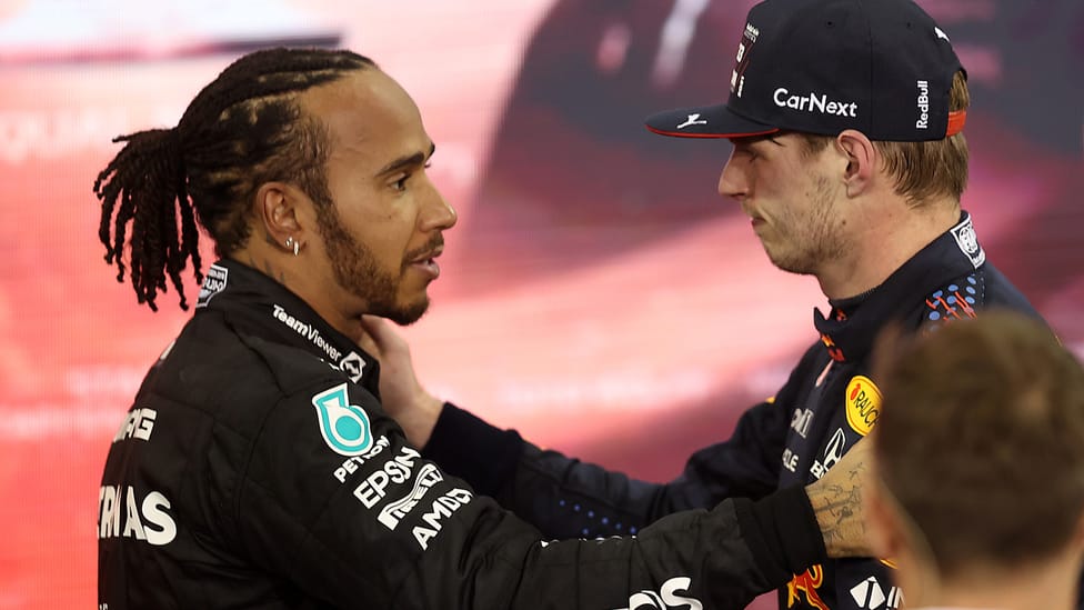 Lewis Hamilton Max Verstappen Abu Dhabi GP 2021