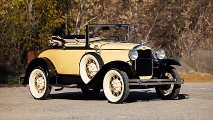 1931 Ford Model A Deluxe Cabriolet