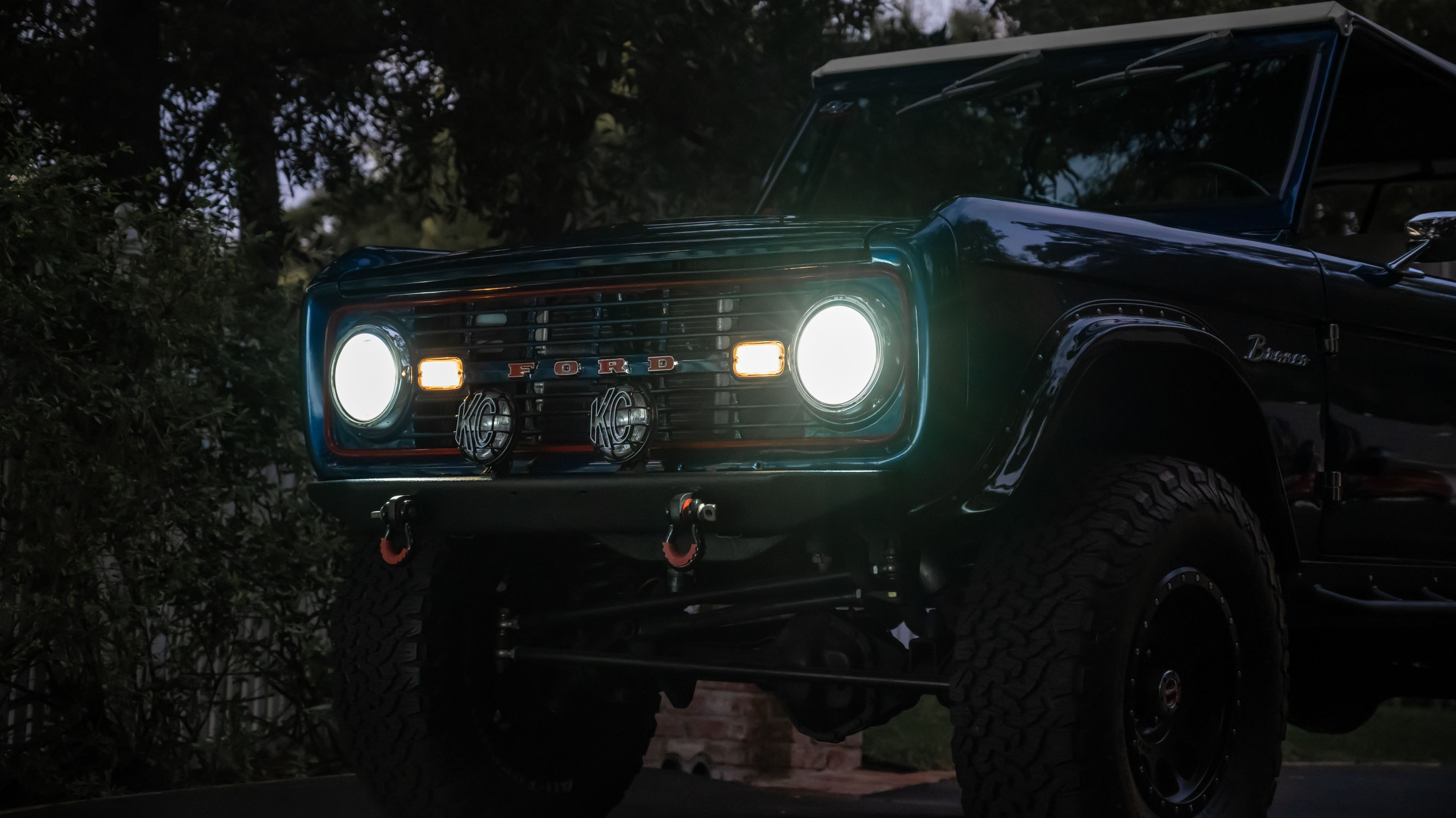 Jenson Button’s modified Ford Bronco is up for auction