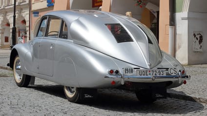 Tatra 87