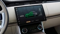 Range Rover screen