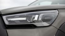 Toyota Hilux pick-up headlight