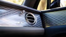 Bentley Bentayga S dashboard