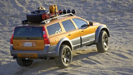 Volvo XC70 AT concept rear three quarters