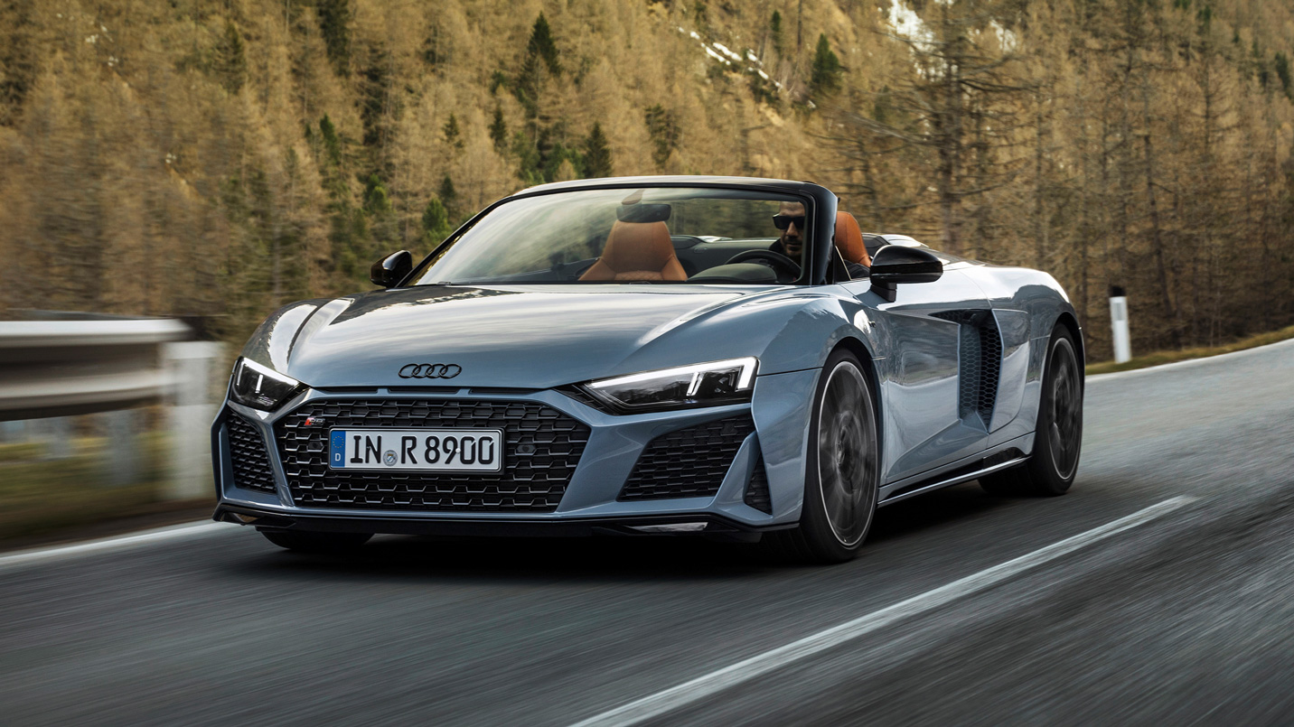 Audi R8 Spyder front