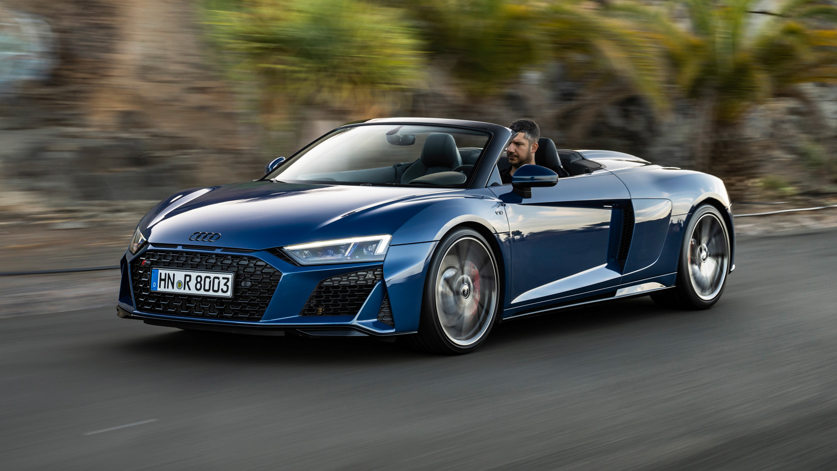 Audi R8 Spyder front