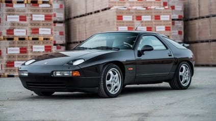 Porsche 928 