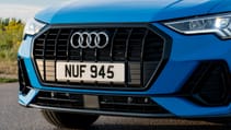 Audi Q3 grille