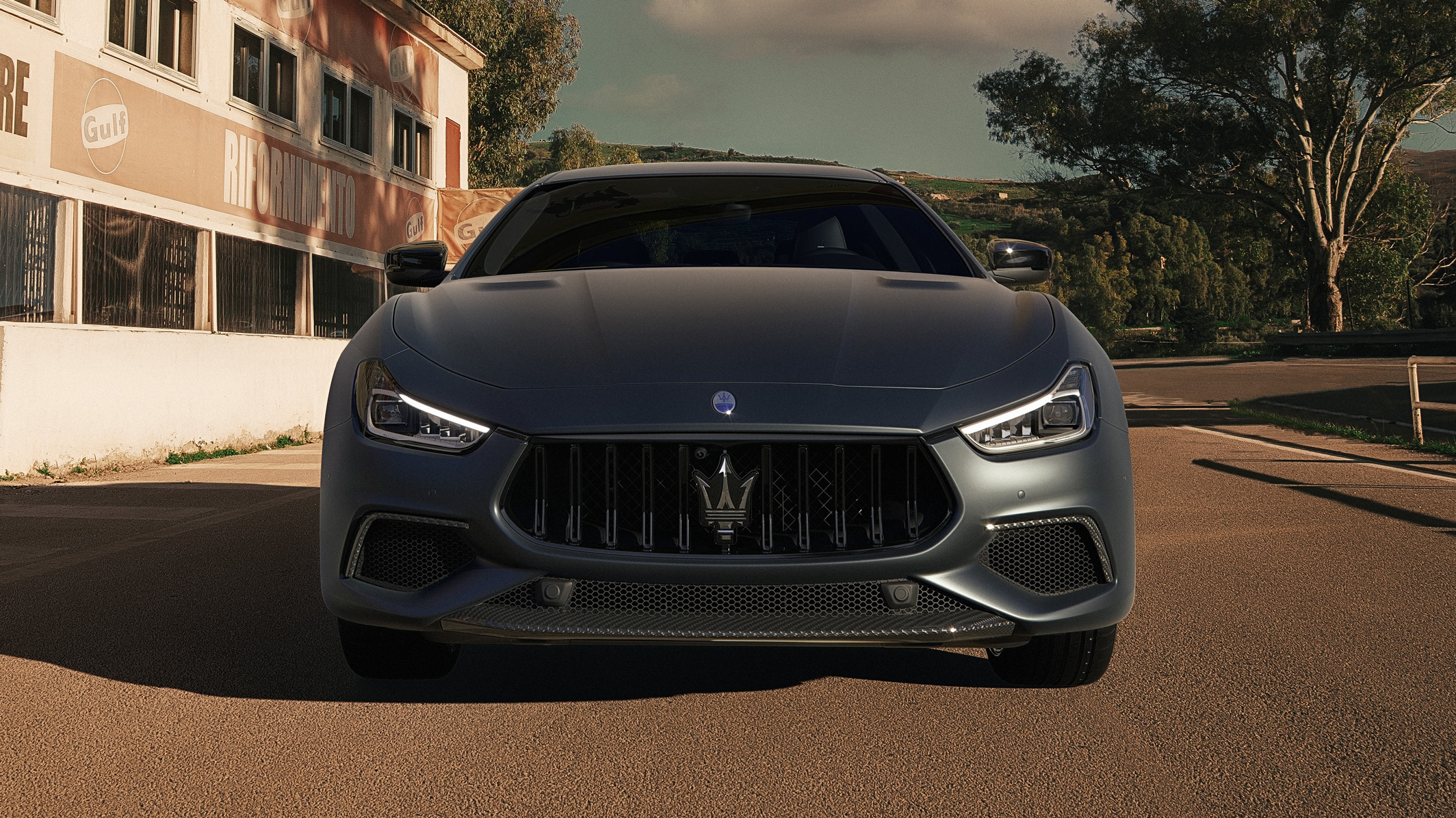 Maserati MC Edition Quattroporte front