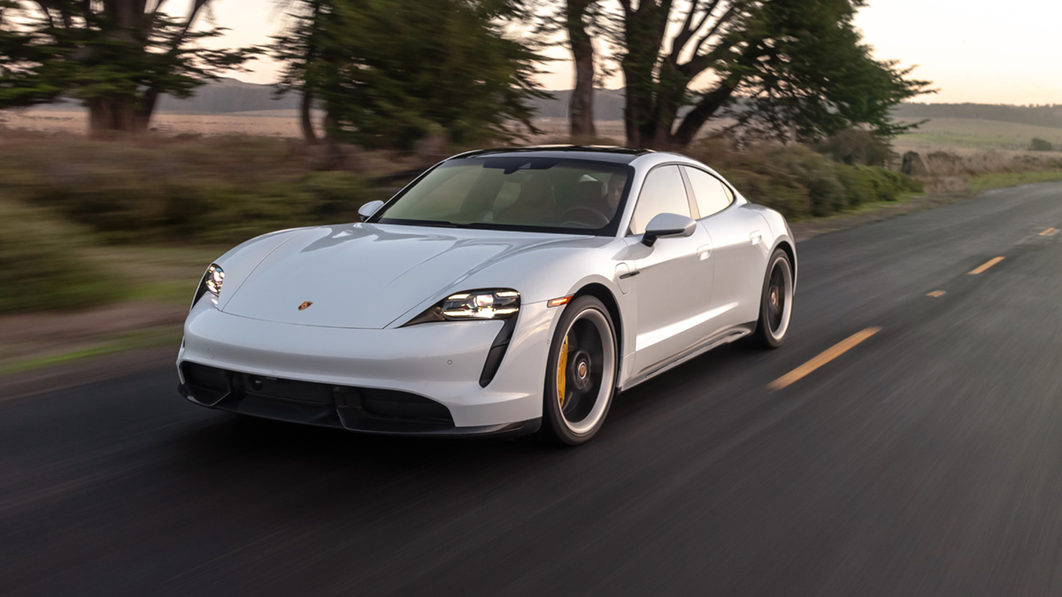 Porsche Taycan Turbo S front end dynamic