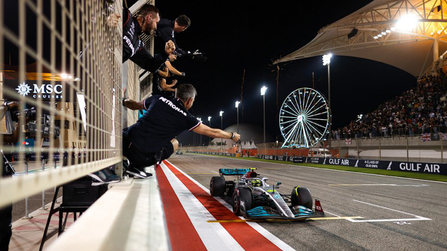 What caused Red Bull’s catastrophic double retirement at the F1 Bahrain GP?