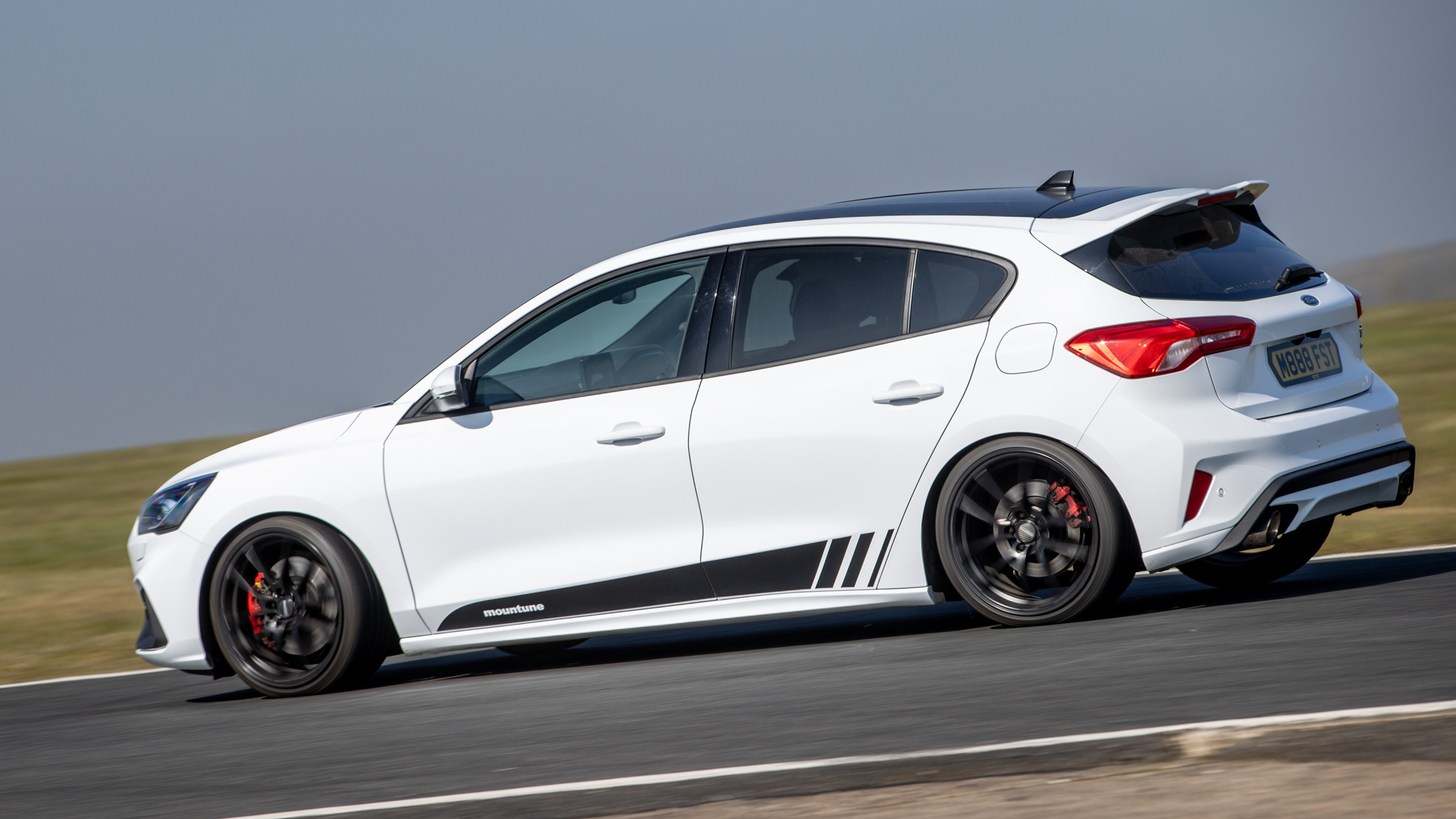 Ford Focus ST Mountune m365 rear