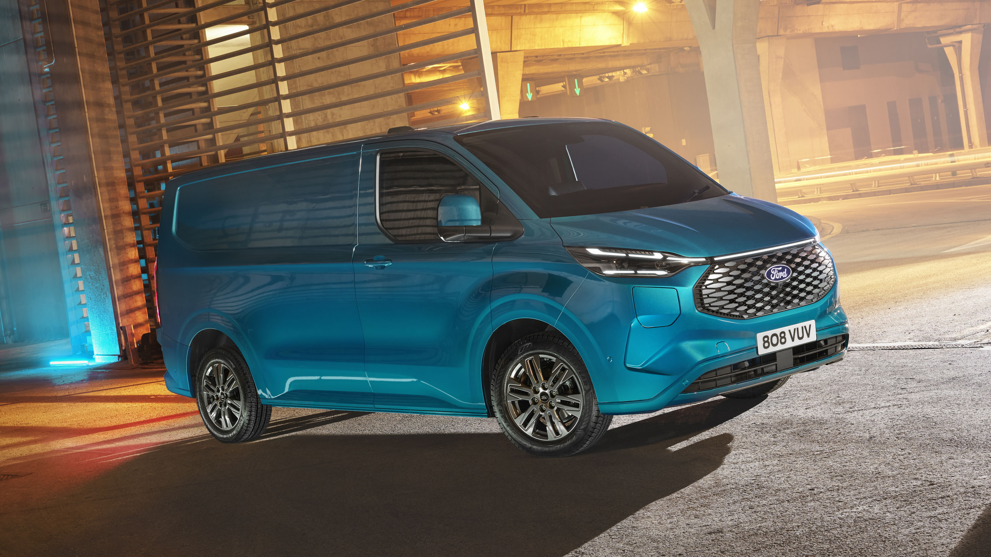 Ford E-Transit Custom Top Gear