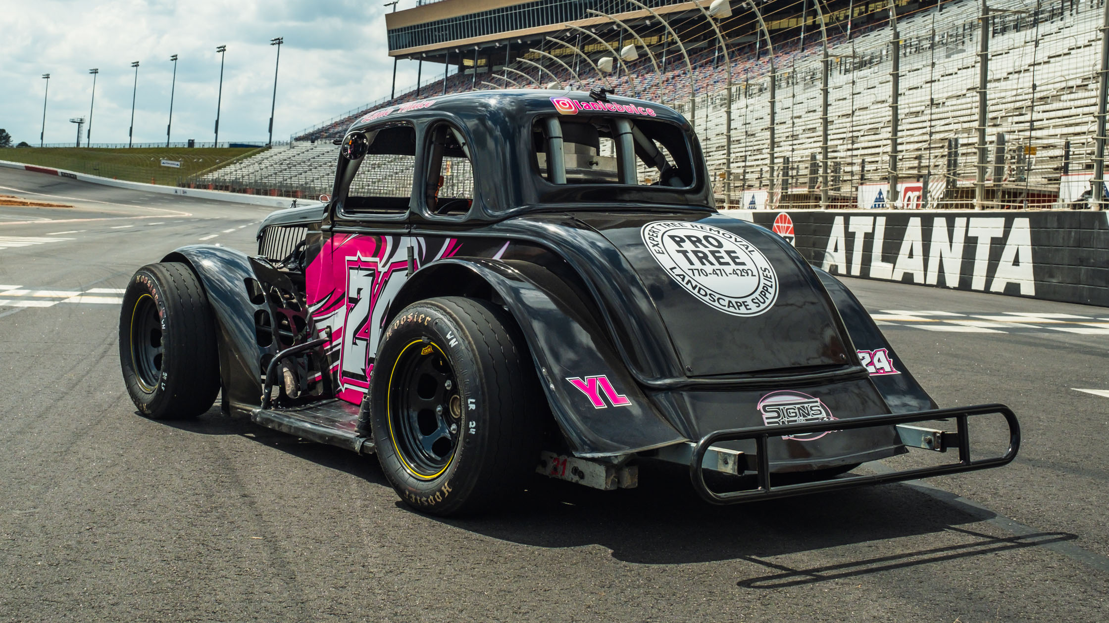 This $17.5k 2022 Legend is a grass-roots US track-day car