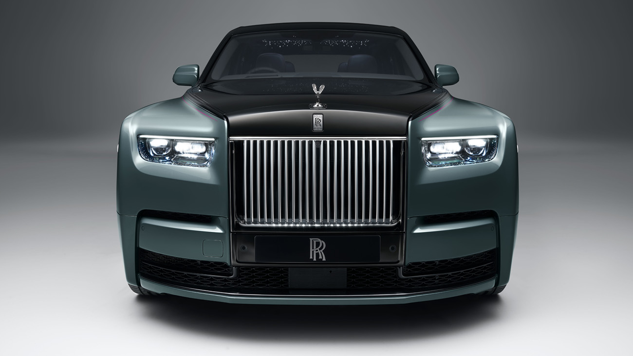 Rolls-Royce Phantom Series II front end