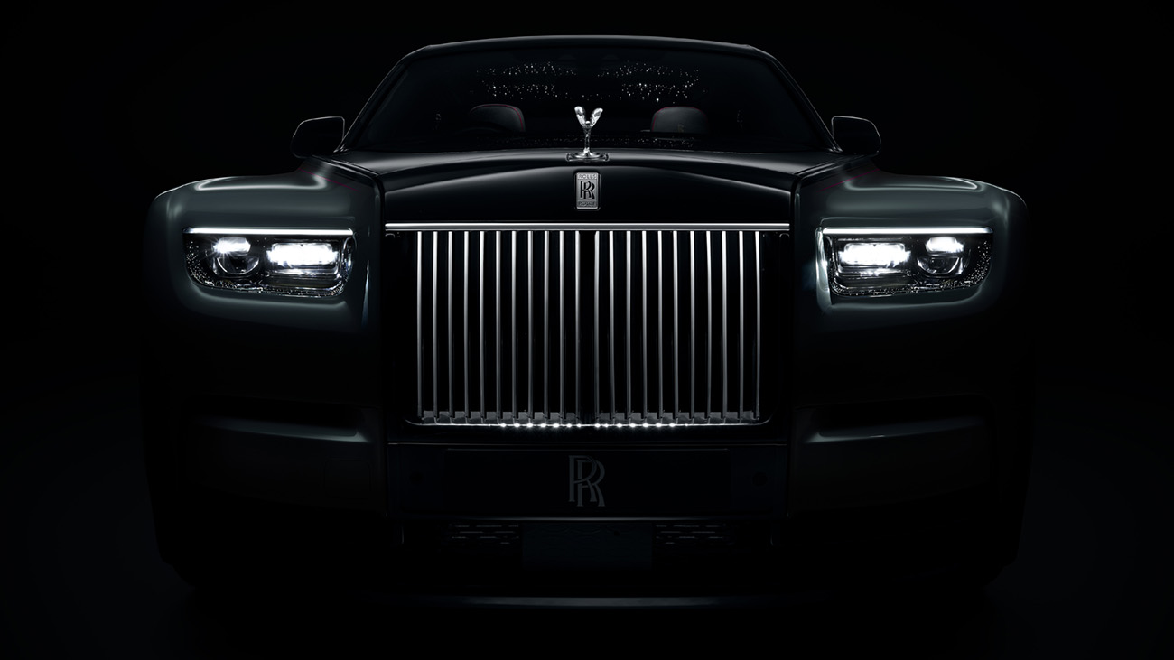 Rolls-Royce Phantom Series II headlights detail