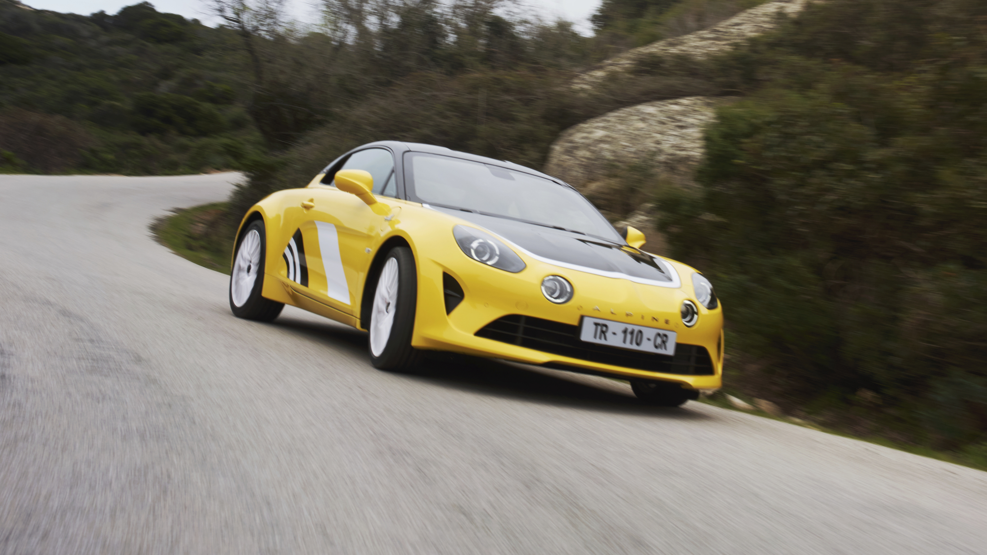 Alpine A110 Tour de Corse 75 front