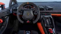 Lamborghini Huracan Tecnica wheel