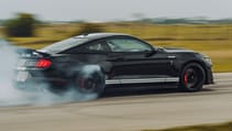 Hennessey Venom 1000 smoke