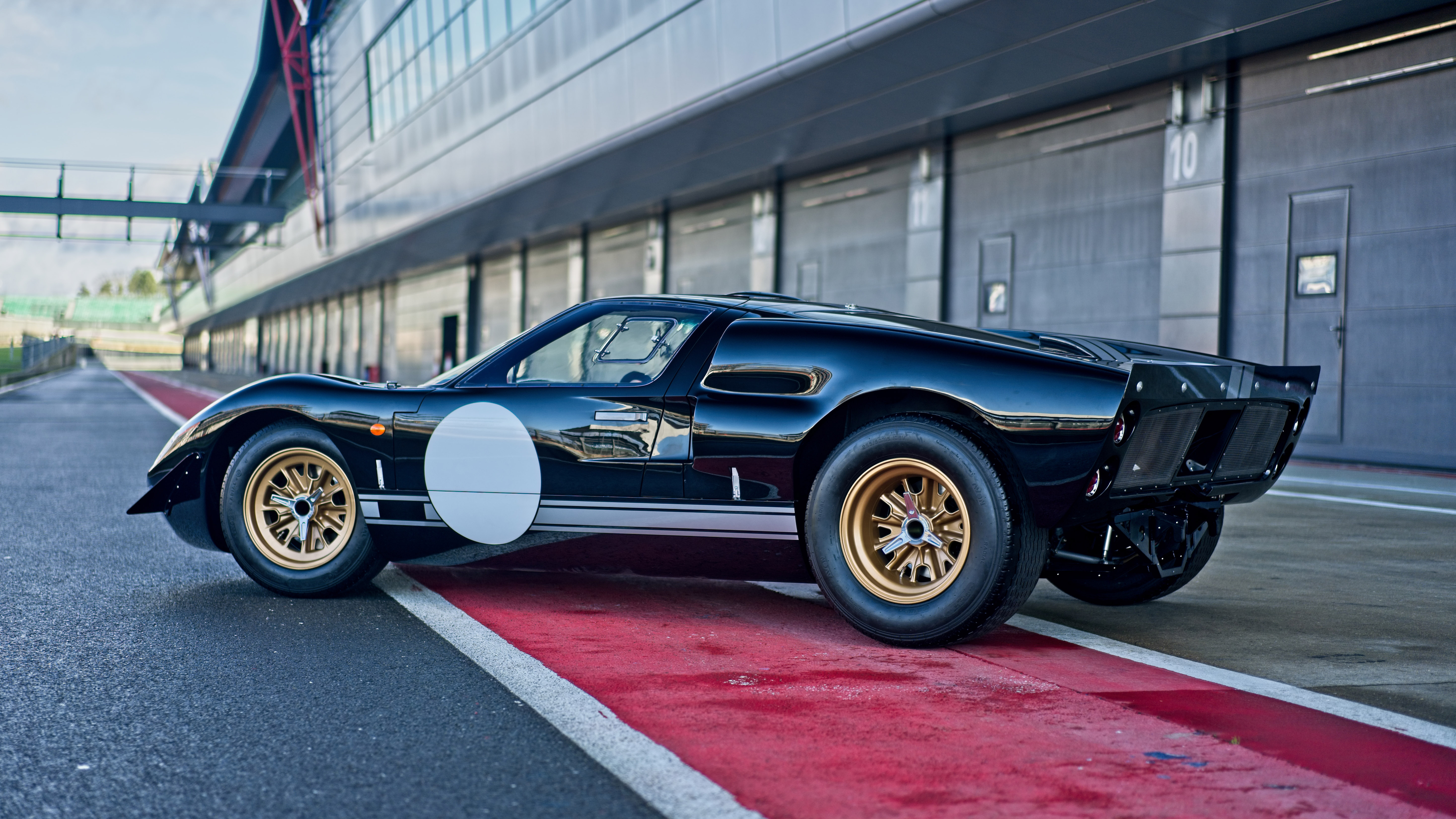 Everrati GT40 Top Gear