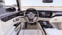 Volkswagen Phaeton Mk2 interior