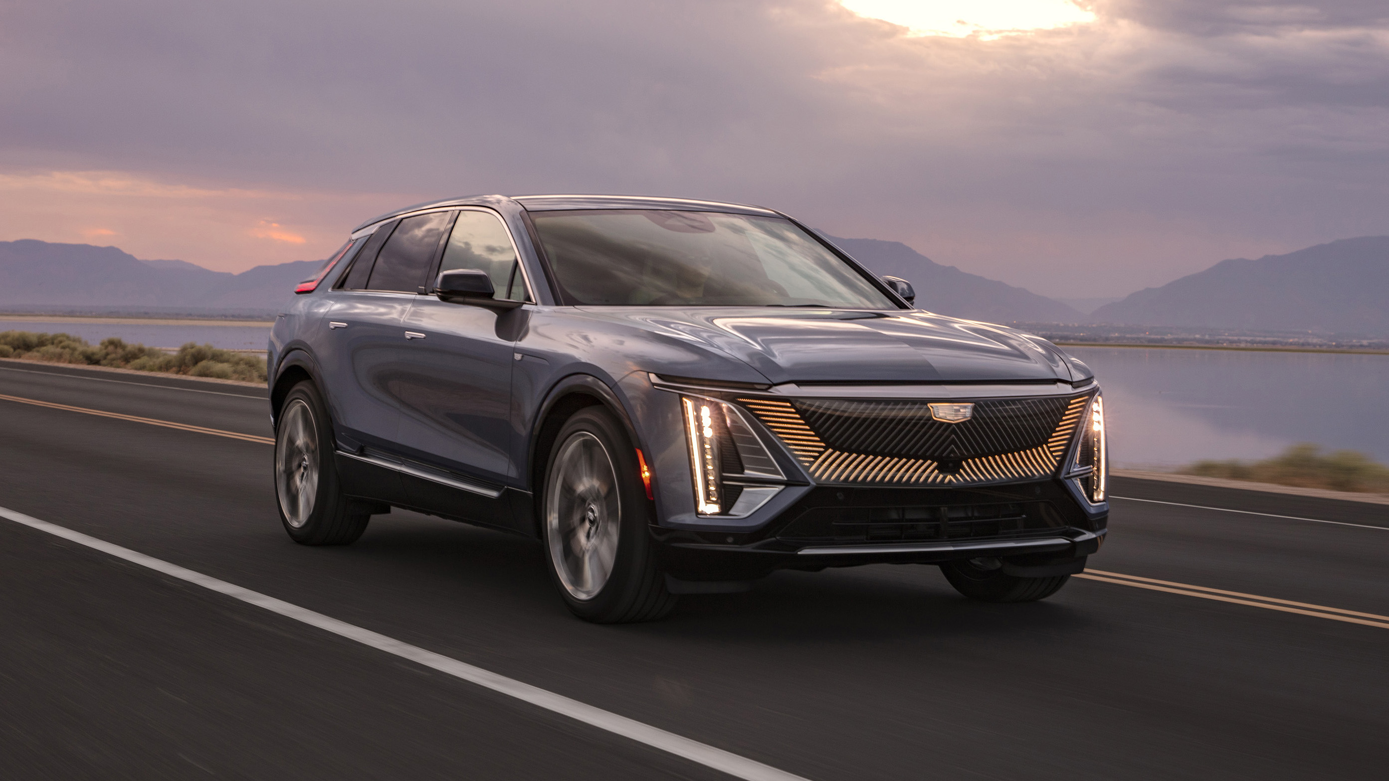 Cadillac Lyric front