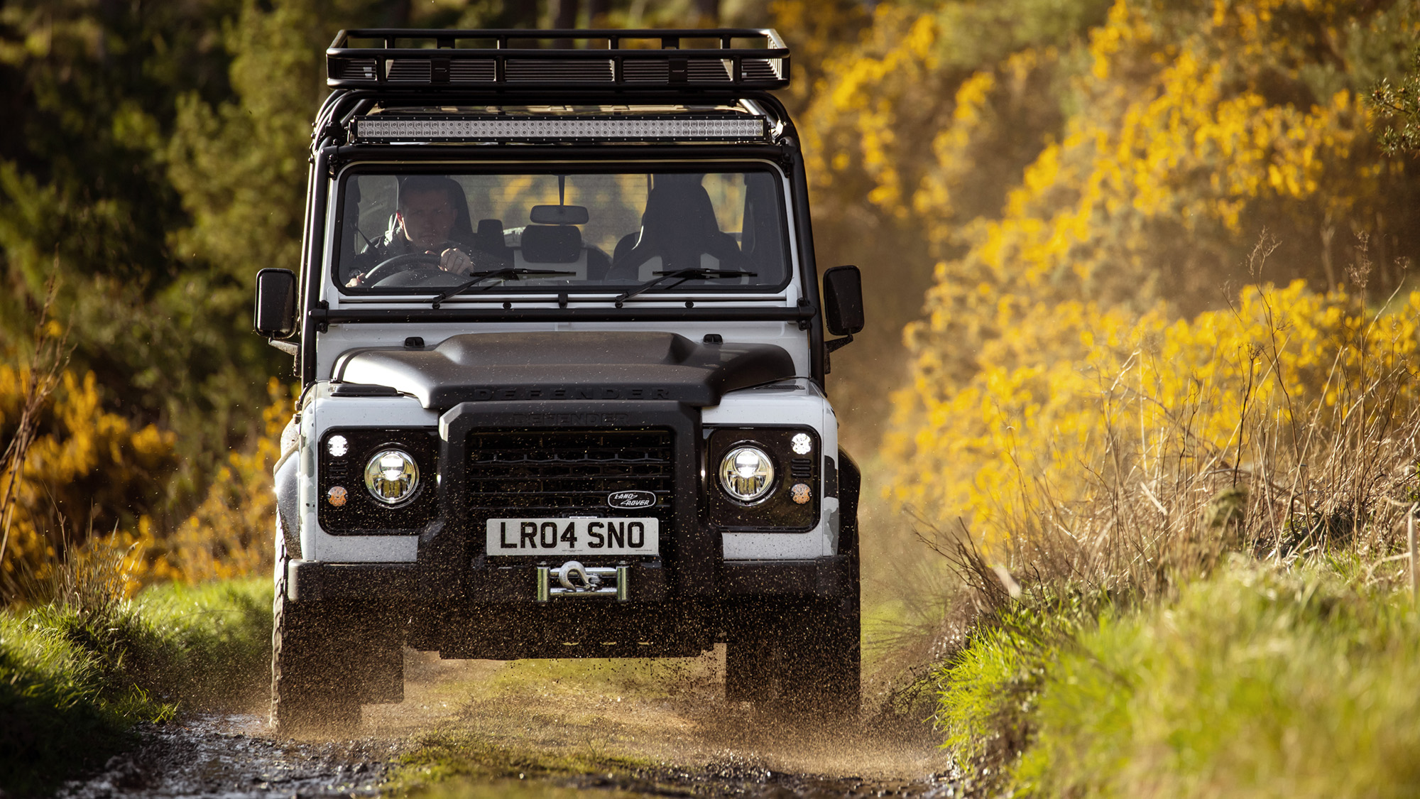 Land Rover Classic Defender Works V8 Trophy II off-road