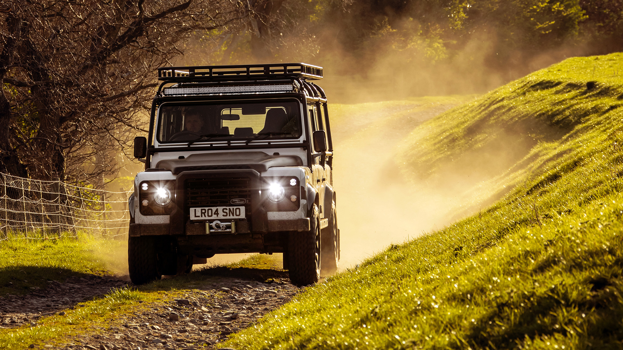 Land Rover Classic Defender Works V8 Trophy II off-road