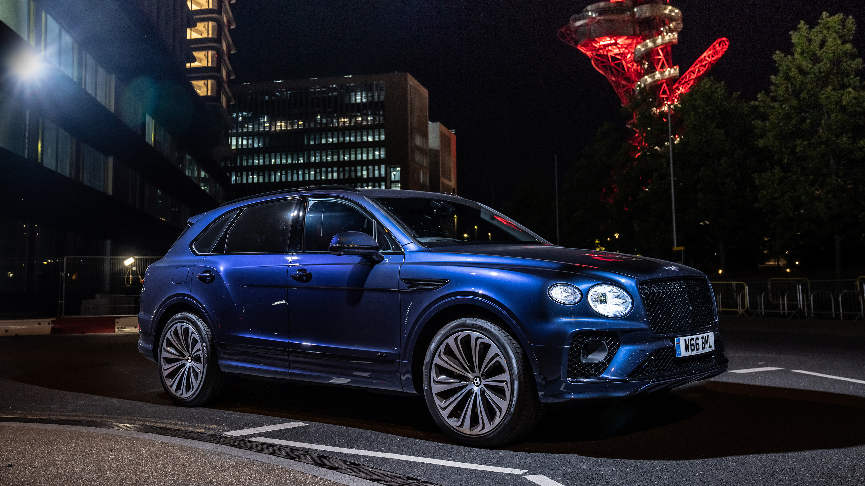 Bentley Bentayga Hybrid