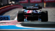 Alfa Romeo F1 car on track