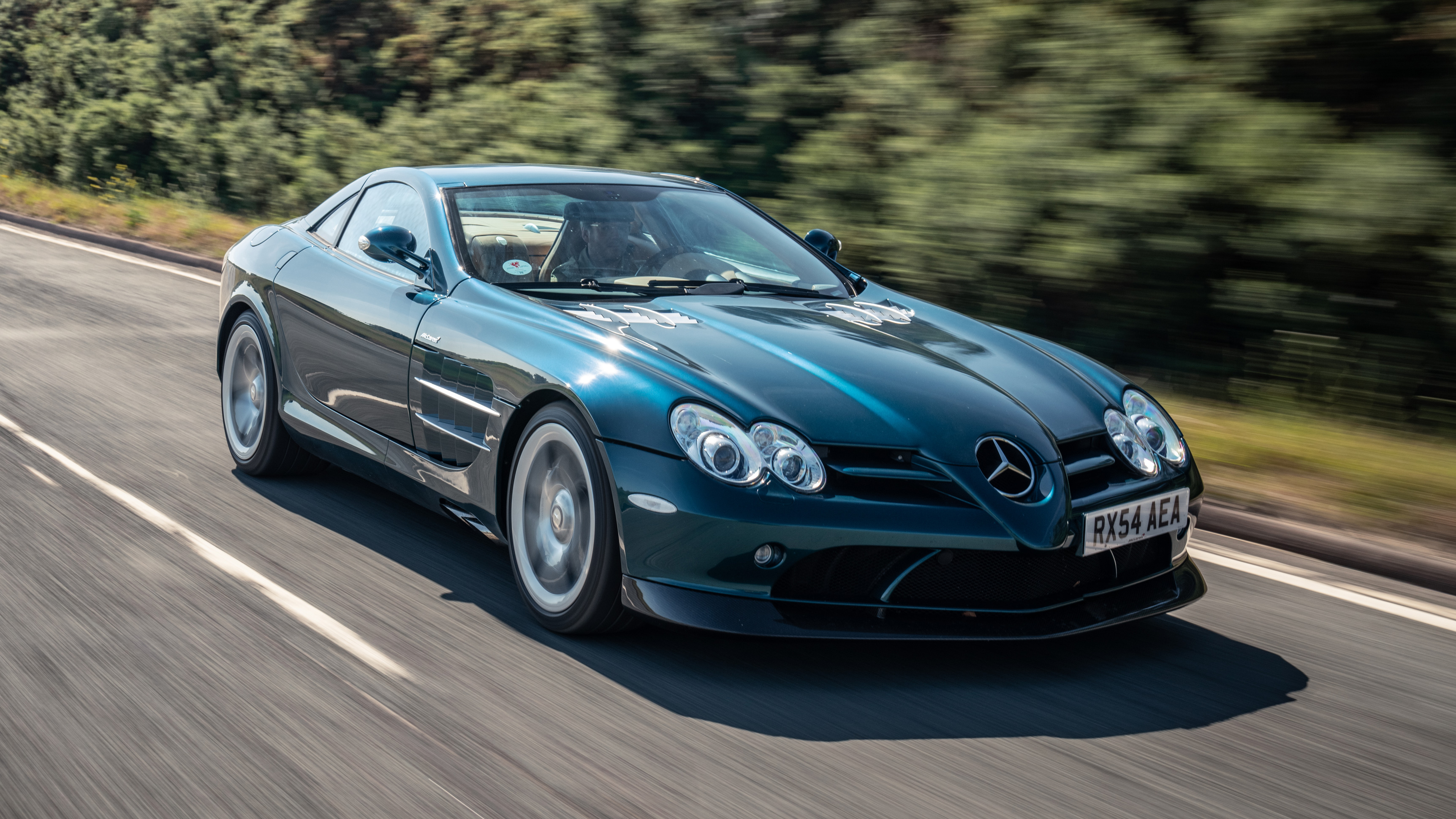 Mercedes SLR McLaren front